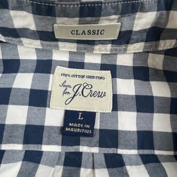 J. Crew Blue and White Plaid Button Down Shirt Large - Picture 2 of 8